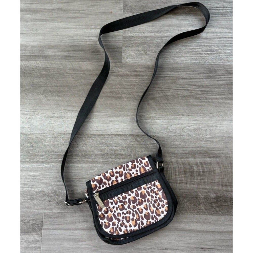 Lesportsac Neutral Leopard Crossbody Pouch Bag Purse Travel Nylon 6.5x7 Le Sport